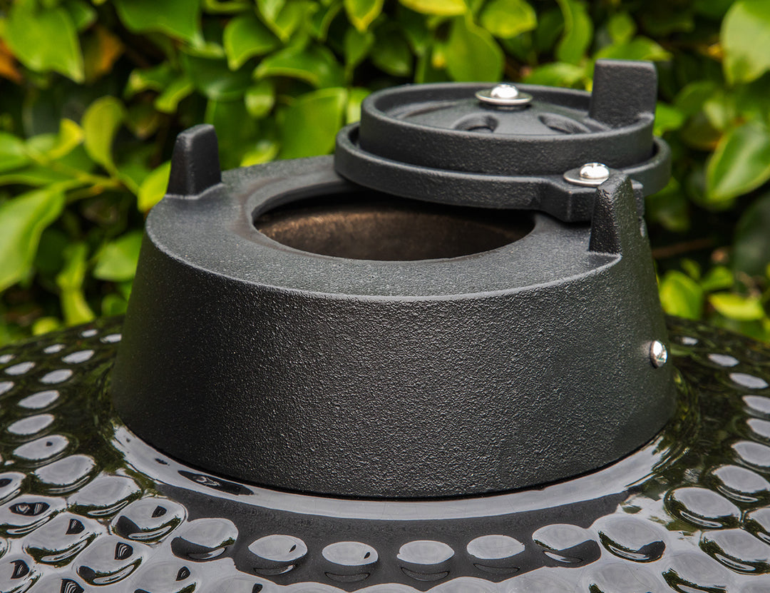 21-Inch Kamado Ceramic Charcoal Grill With Bonus Accessory Pack, Colour: Black,