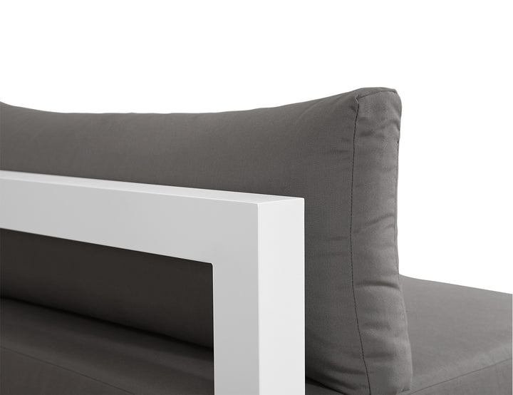 Ibis 2.0 Oversized Outdoor Centre Sofa
