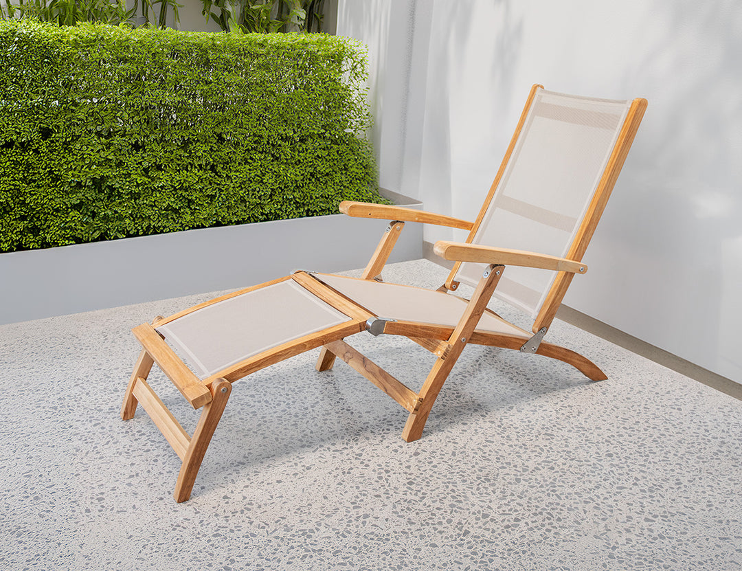 Maisie Relaxing Chair colour:Taupe