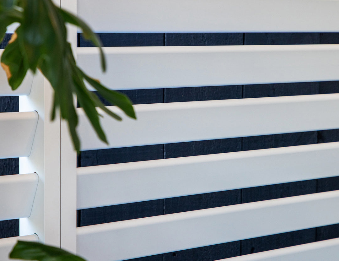 Waihi&Hahei Aluminium Pergola Shutter Wall - 0.93m, Colour: White