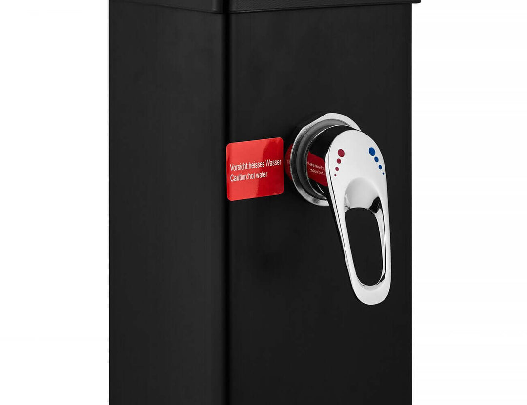 Modern Freestanding Outdoor Shower - Solar Heated - 40l, ,
