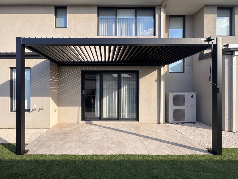 Adding a Wall-Mounted Louvre Roof to Adela’s Narrow Patio