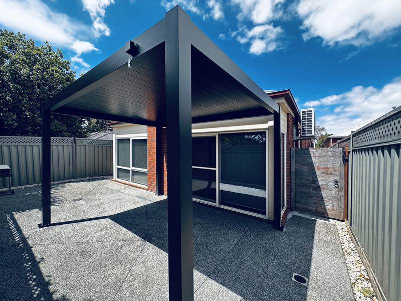 Beating the Glare on Rita’s Back Patio