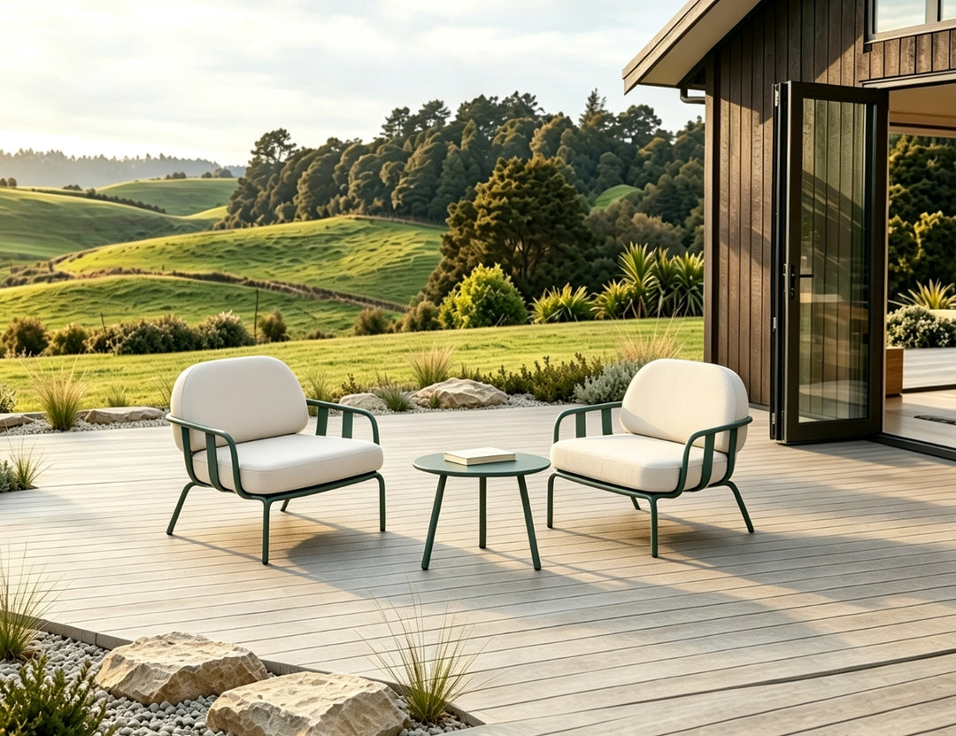 Fantail Outdoor Conversation Set With Coffee Table