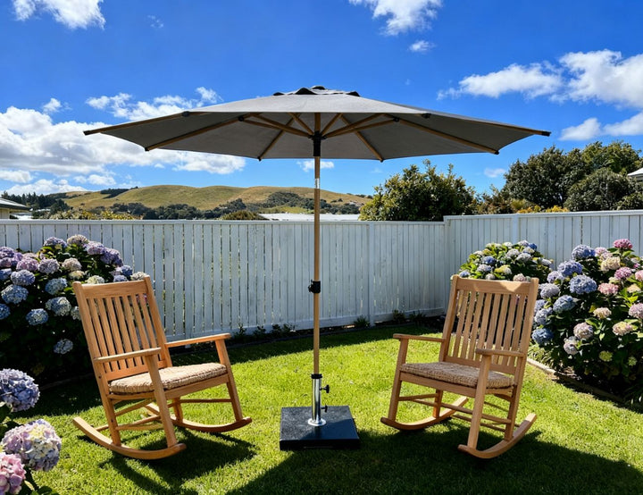 Kryon 2.7m Round Market Umbrella