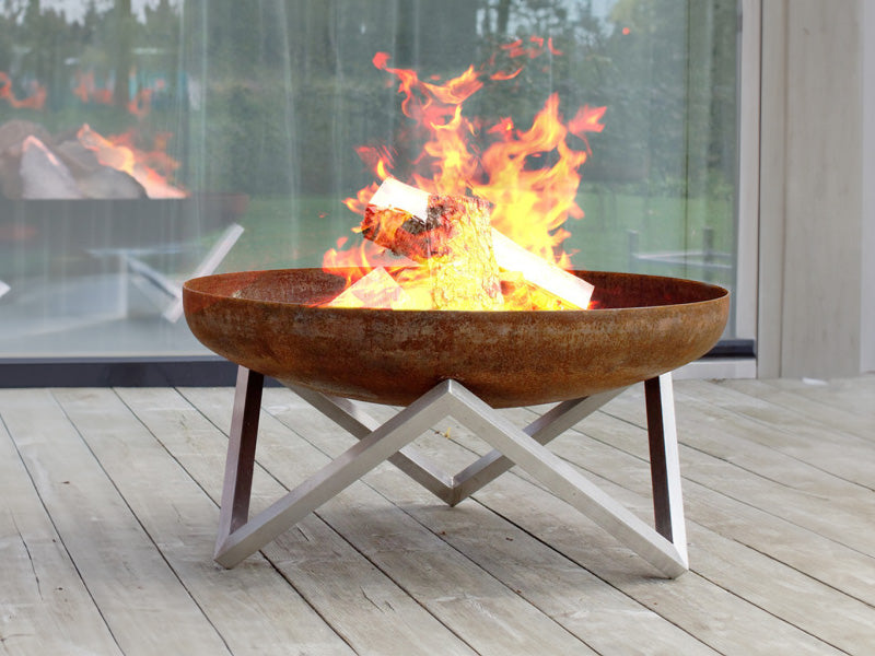 Stainless steel fire pit stand
