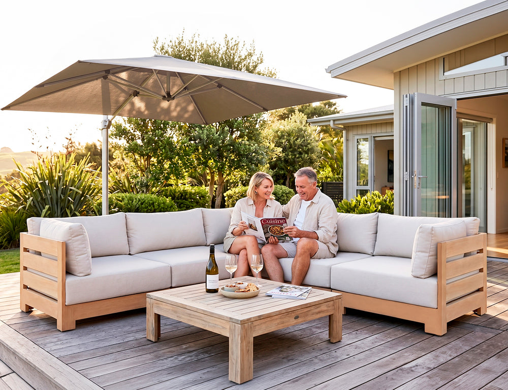 Akekee Outdoor Corner Sofa