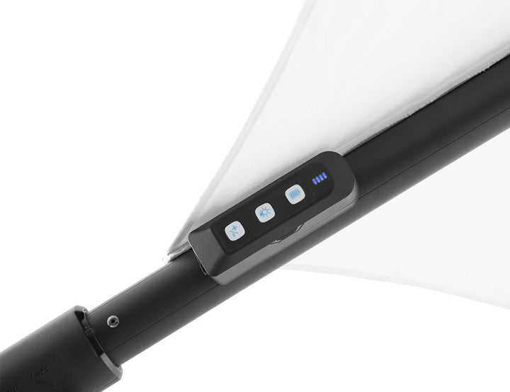 Alabaster 3m Round Cantilever Umbrella