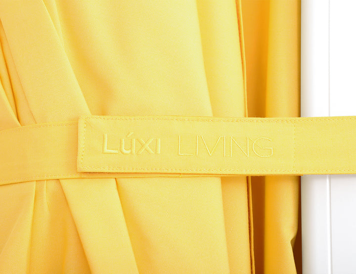 Alabaster 4m Square Cantilever Umbrella