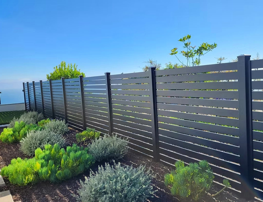 Aluminium Slat Privacy Fence Panel - Horizontal, Size: 2.4 x 1.8m, Colour: Black