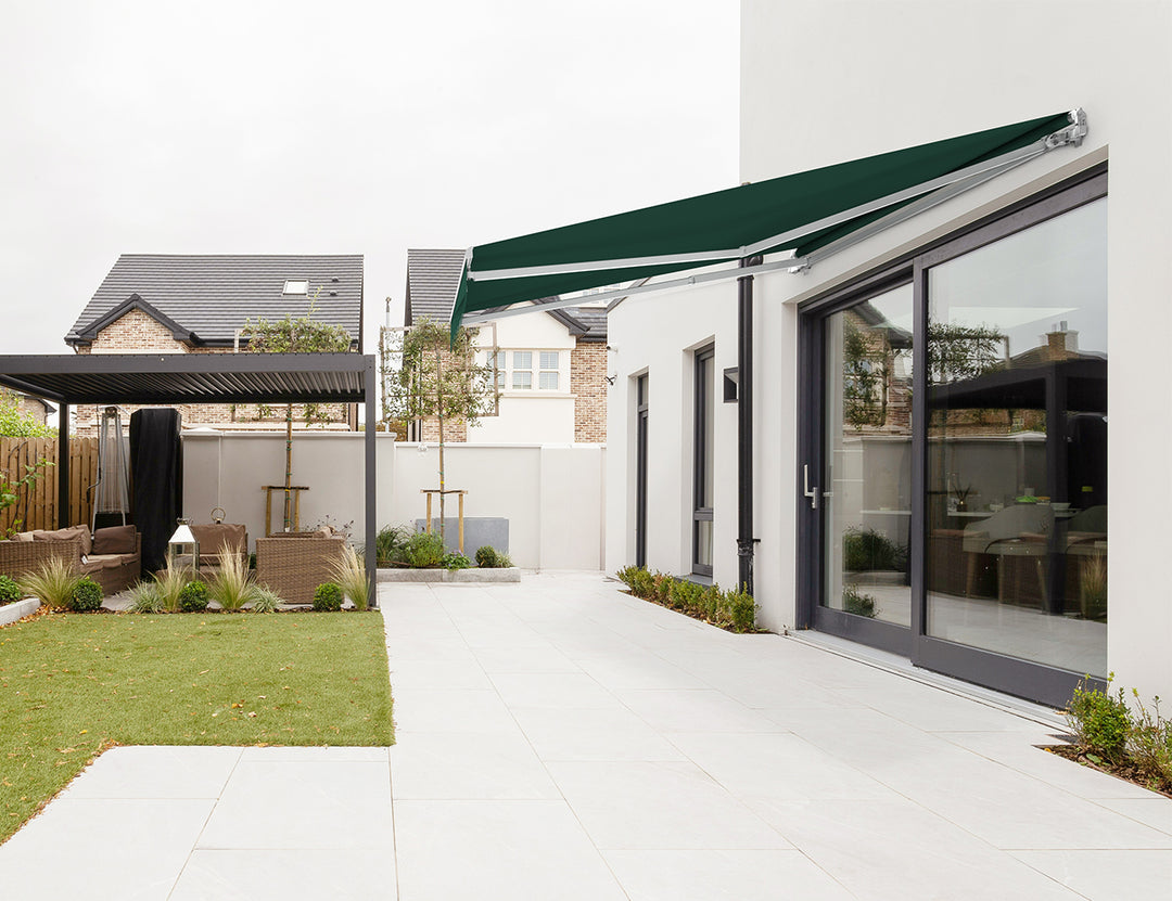 Fuji Manual Retractable Awning(valance removable)