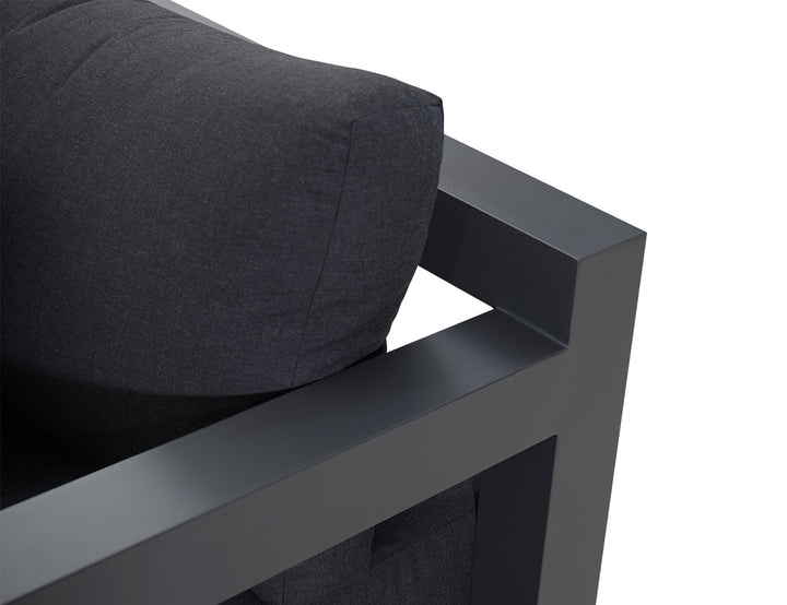 Ibis 2.0 Outdoor Armchair