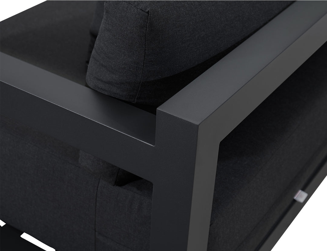 Ibis 2.0 Outdoor Armchair