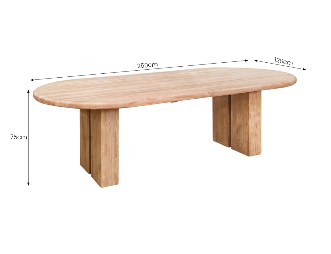 Macaw Oval Teak Dining Table