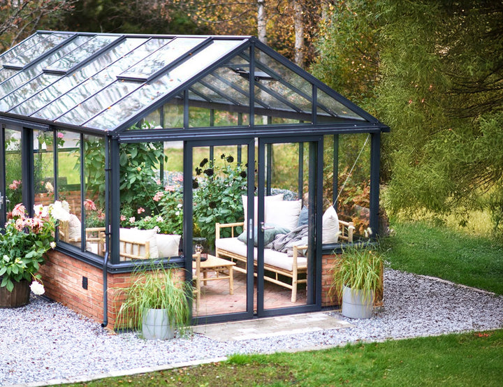 Olympus Terra Glasshouse