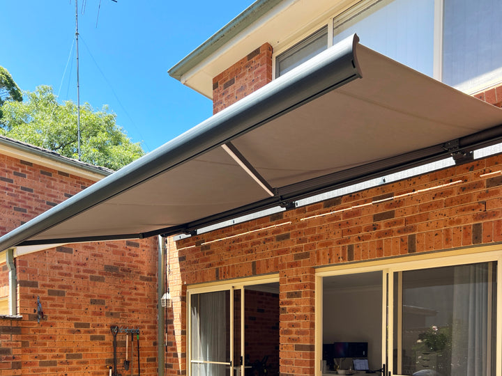 Rainier Pro Full Cassette Motorised Retractable Awning