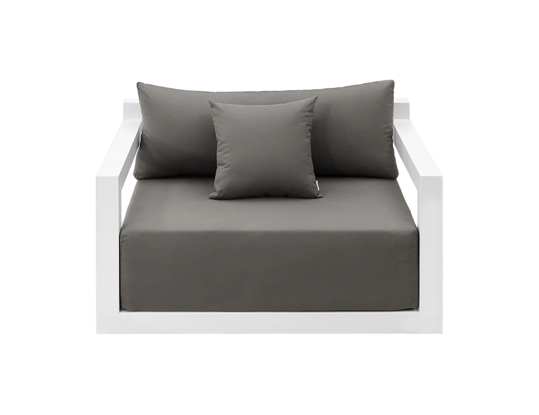 Ibis 2.0 Outdoor Conversation Set With Round Coffee Table- 3PCS