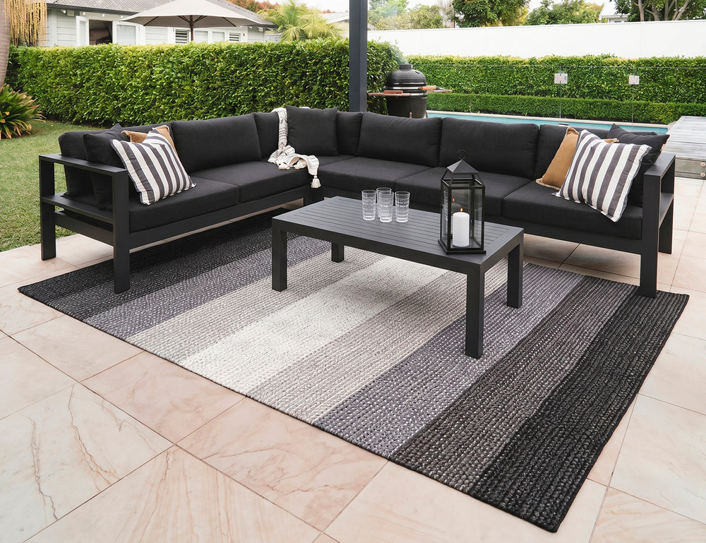 Kahu Outdoor All Weather Washable Contemporary Style Graduated Grey Rug