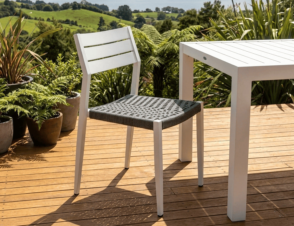 Passerine 2.0 Aluminium and Rope Outdoor Dining Chair