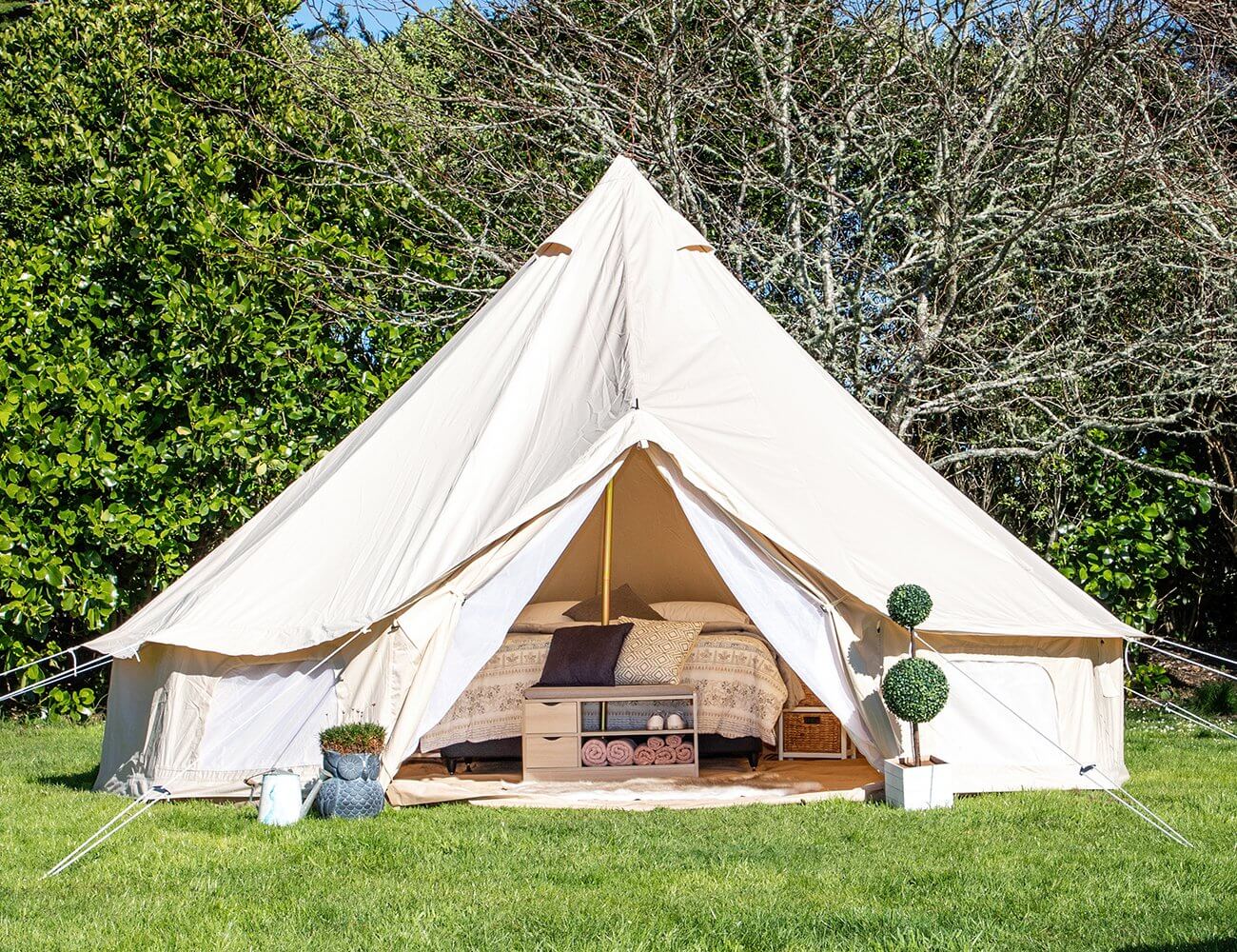4m Bell Tent – Waterproof & Luxury Glamping Tent - Living Culture